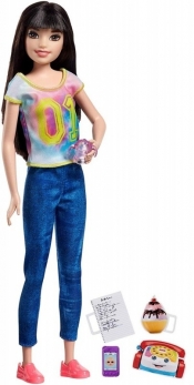 Lalka Barbie Opiekunka dziecięca zestaw FHY93 (FHY89/FHY93)