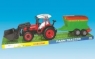  Traktor z maszyną rolniczą