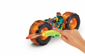 Wojownicze Żółwie Ninja: Motocykl z figurką Michelangelo (82480/82483)