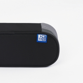 Piórnik z klapką Oxford Funky - czarny