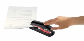 Zszywacz Rapid SUPREME OMNIPRESS czarno-czerwony 30k (5000547)