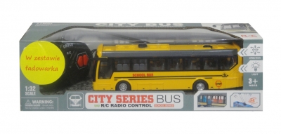 Autobus sterowany pilotem