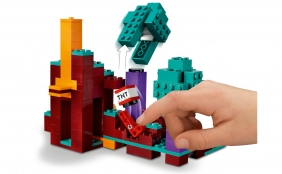 Lego Minecraft: Spaczony las (21168)
