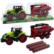 Traktor rolniczy z przyczepą do transportu drewna