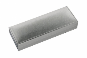 Etui z flokowaną wyściółką srebrne