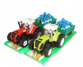 Traktor z przyczepą