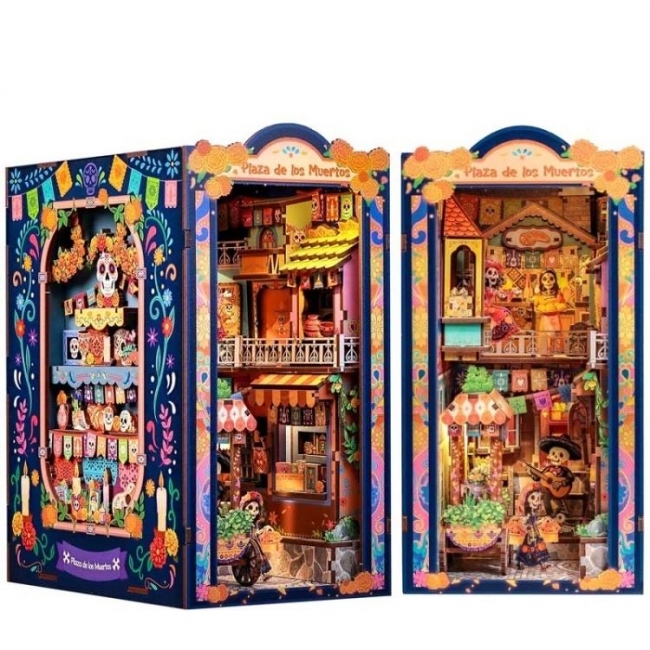 Model Fiesta pod lampionami