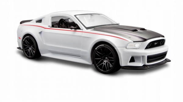 Model kompozytowy Ford Mustang Street Racer 1/24 biały (10131506WT)