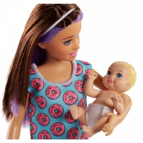 Barbie Opiekunka zestaw + lalki (FHY97)