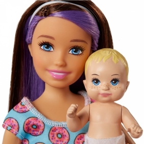 Barbie Opiekunka zestaw + lalki (FHY97)