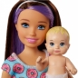 Barbie Opiekunka zestaw + lalki (FHY97)