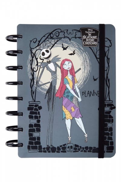 <img src='https://webimage.pl/pics/499/2/d5907360002499.jpg' style='height:440px' /> Planer A5 Disney Burton's Nightmare Big Ring 200k. wzór 1