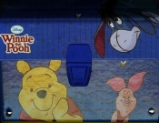 Kuferek kartonowy z rączką niebieski Winnie the Pooh - <br />