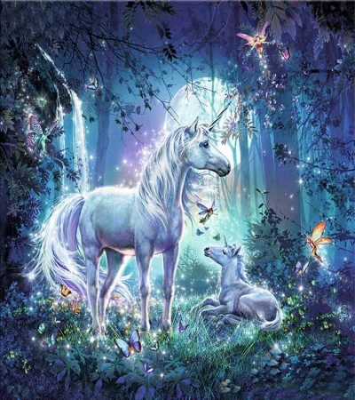 <img src='https://webimage.pl/pics/506/9/d5902444049506.jpg' style='height:440px' /> Diamentowa Mozaika Jednorożec w magicznym lesie NO-1004950