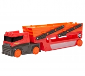 Hot Wheels: Mega Transporter z miejscem na 50 aut w skali 1:64 (GHR48)