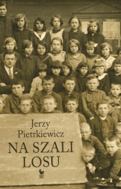 Na szali Losu - Jerzy Pietrkiewicz