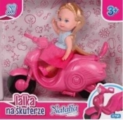 Lalka Natalia na skuterze