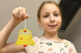 Piaskowe Malowanki – Ozdoby na Choinkę: Ciastek