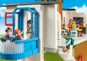 Playmobil City Life: Szkoła z wyposażeniem (9453)