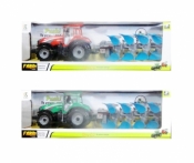 Traktor z maszyną