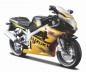 Model Motocykl Suzuki GSX-R600 z podstawką 1/18 (10139300/77354)