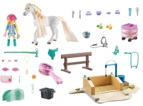 Playmobil Horses of Waterfall: Isabella i Lioness z myjnią dla koni