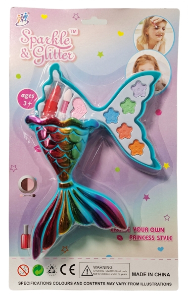 <img src='https://webimage.pl/pics/545/2/d5902496212545G8067.jpg' style='height:440px' /> Zestaw piękności kosmetyki do malowania