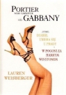 Portier nosi garnitur od Gabbany  Weisberger Lauren