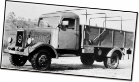 Cobi: Mała Armia WWII. Mercedes-Benz L 3000 S - ciężarówka niemiecka (2455A)