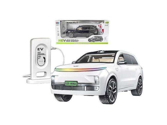 Auto na radio z kablem USB 42x13,5x18,5cm