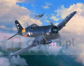 REVELL F4U4 Corsair (03955)