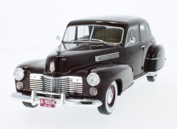 Cadillac Fleetwood Series 60 Special Sedan 1941 (dark red) (18071)