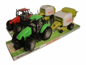 Traktor z maszyną