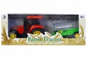 Traktor z przyczepą