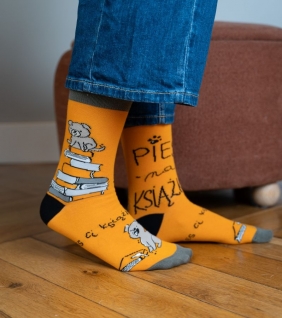 Skarpetki - Pies na książki rozm. 42/46