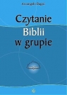 Czytanie Biblii w grupie Arcangelo Bagni