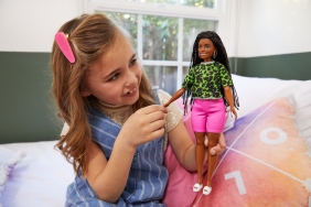 Barbie Fashionistas: Lalka - Bluzka w panterkę, warkoczyki (FBR37/GYB00)