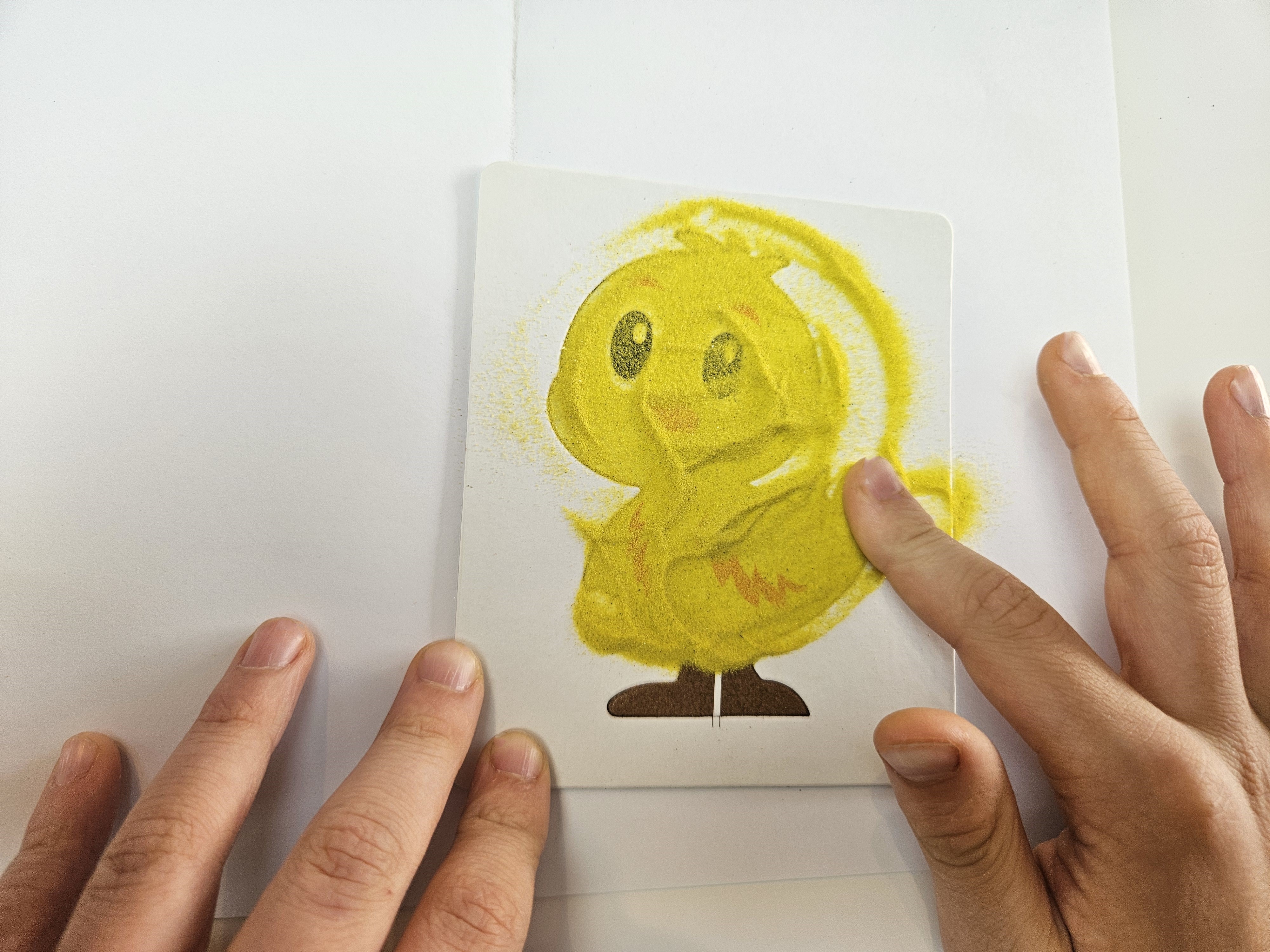 Zestaw kreatywny Piaskowe Malowanki - Ozdoby Wielkanocne - Kurczaczek