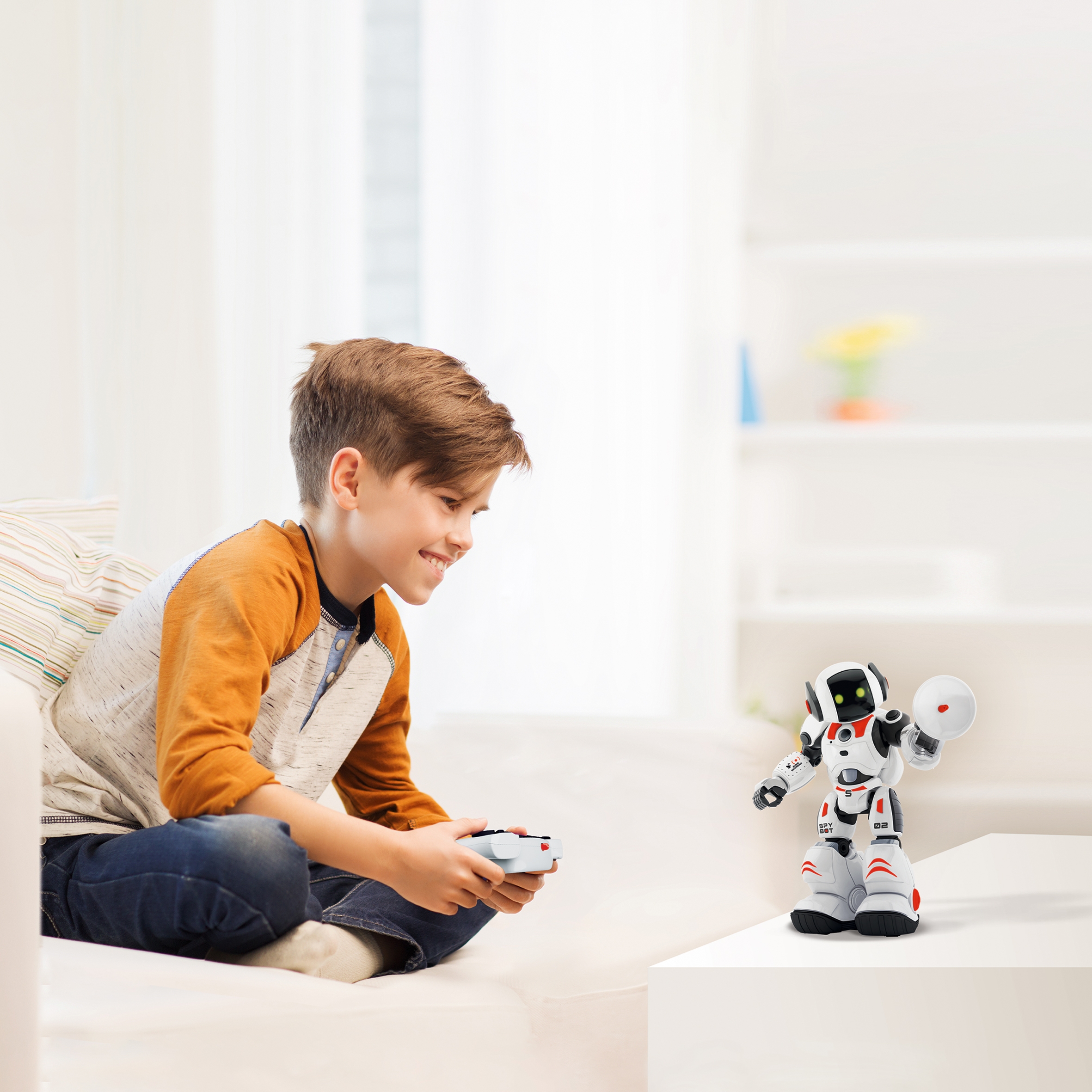 XTREM BOTS – robot interaktywny - James the Spy Bot (3803157)
