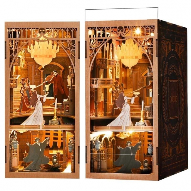 Model Upiór z Opery