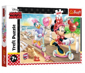 Trefl, Puzzle 200: Minnie na plaży (13262)