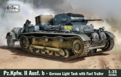 Model plastikowy Pz.Kpfw. II Ausf. b German Light Tank With fuel trailer (35080)