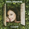 Closer Mika Urbaniak