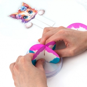 Magiczny krystaliczny kotek Kidea