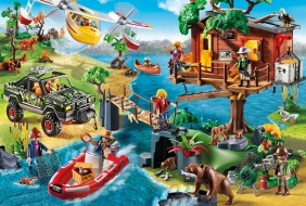 Puzzle 150: Playmobil Domek na drzewie + figurka
