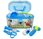 Doktor w kuferku
