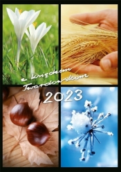 Kalendarz 2023 z ks. Twardowskim - 4 pory roku