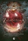 Zauroczona T.1 Zauroczona Laura Thalassa