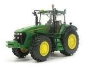 Traktor John Deere 7930 - <br />