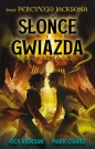 Słońce i gwiazda. Opowieść o Nicu di Angelo. Świat Percy'ego Jacksona - Riordan Rick, Mark Oshiro